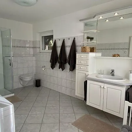 Cuddly Shell Modern Retreat
